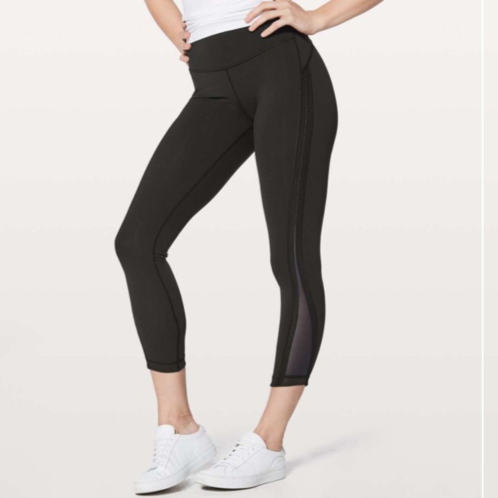 🍋Lululemon Wunder Under Hi-Rise 7/8
Tight (Awaken) 25"